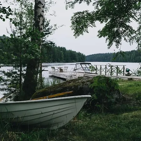 빌라 Aatos Jyväskylä