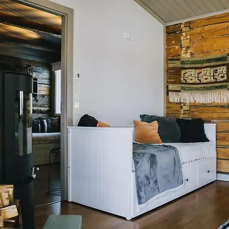 빌라 Aatos Jyväskylä